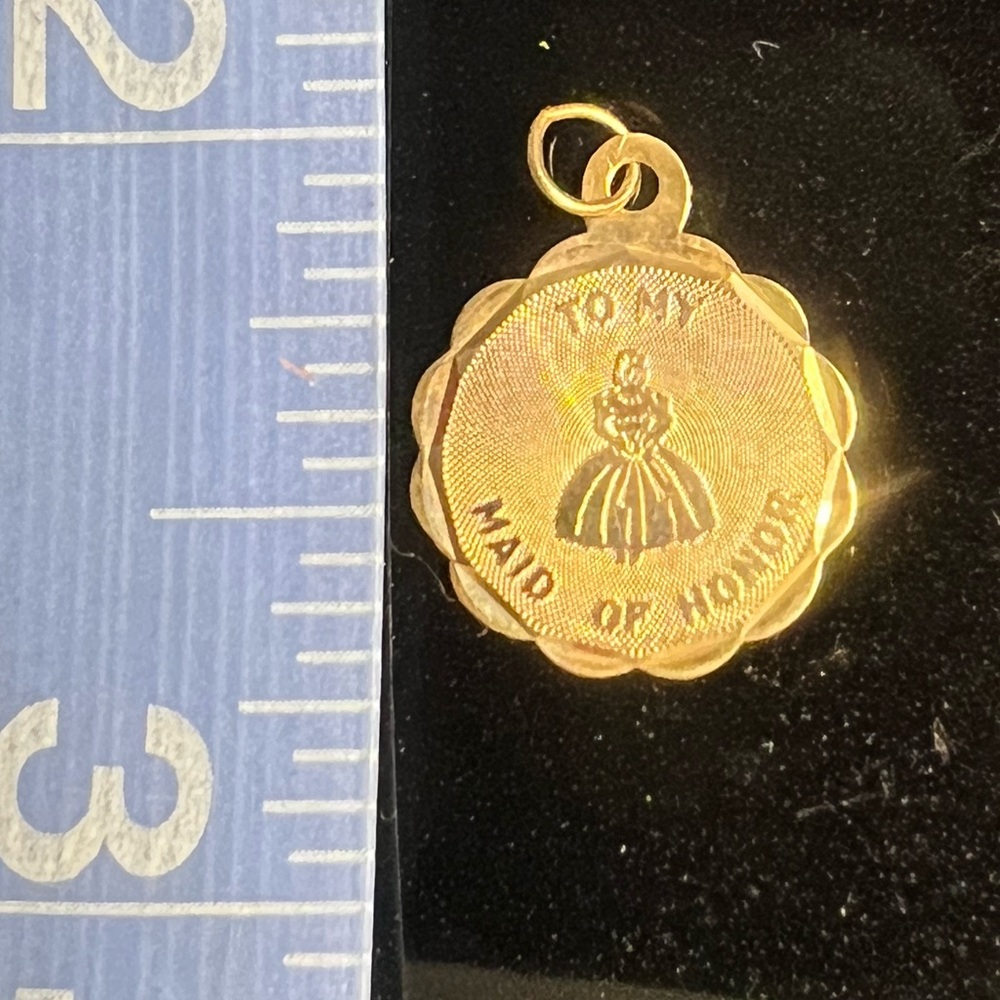 Vintage 14k Gold Maid of Honor Pendant/charm